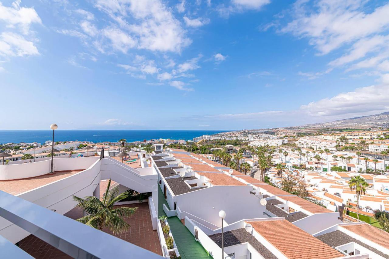 Island Village Ocean View Адехе Экстерьер фото