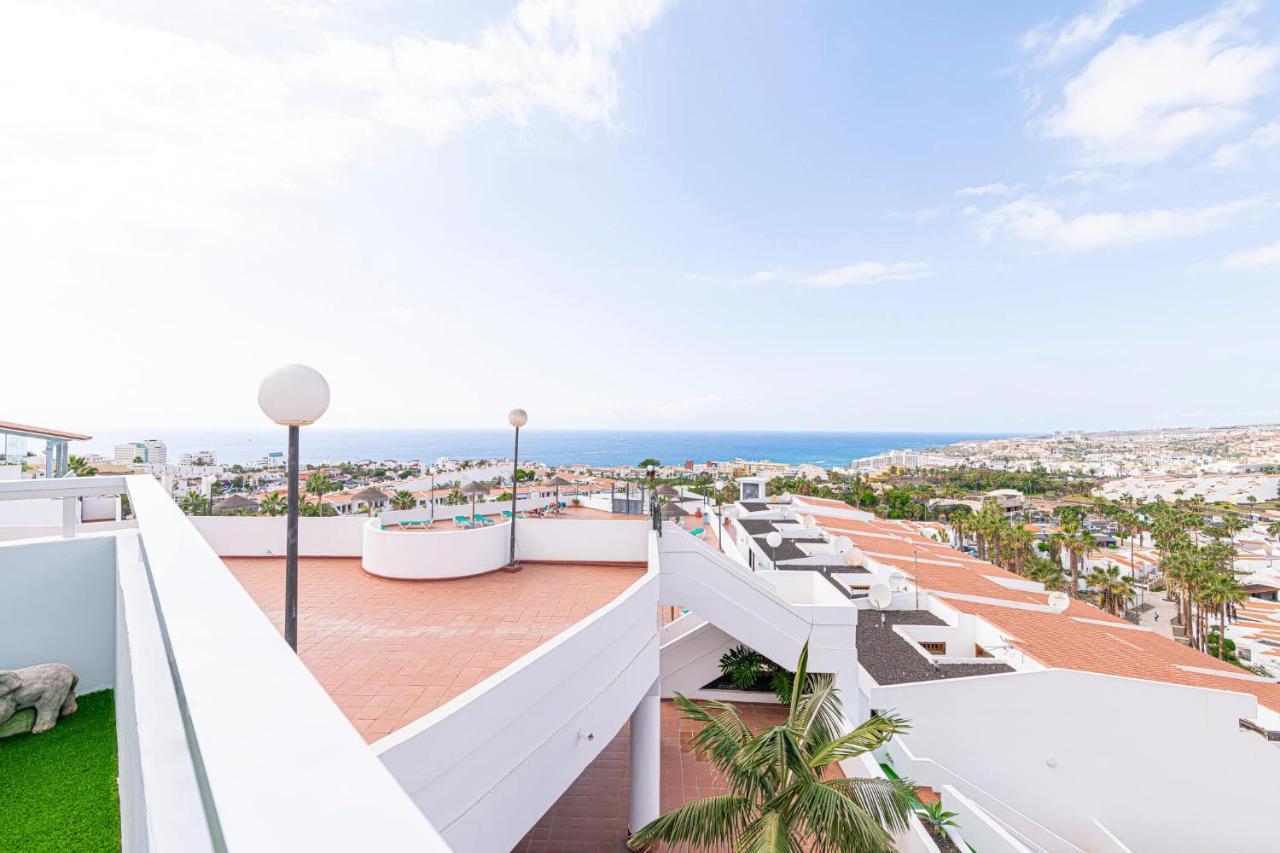 Island Village Ocean View Адехе Экстерьер фото