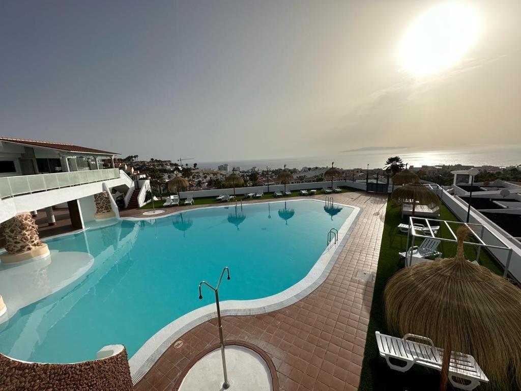 Island Village Ocean View Адехе Экстерьер фото